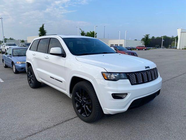 used 2018 Jeep Grand Cherokee car, priced at $17,746