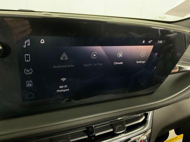 new 2025 Buick Envista car, priced at $28,180