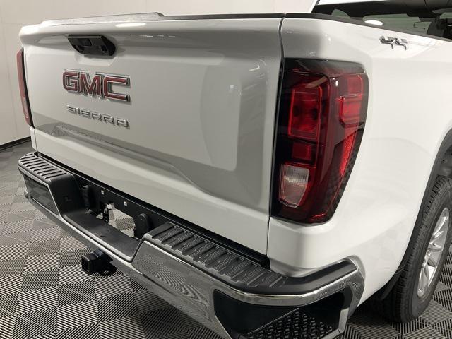 new 2025 GMC Sierra 1500 car, priced at $44,284