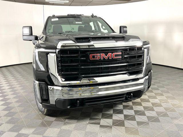 new 2025 GMC Sierra 3500 car, priced at $65,415