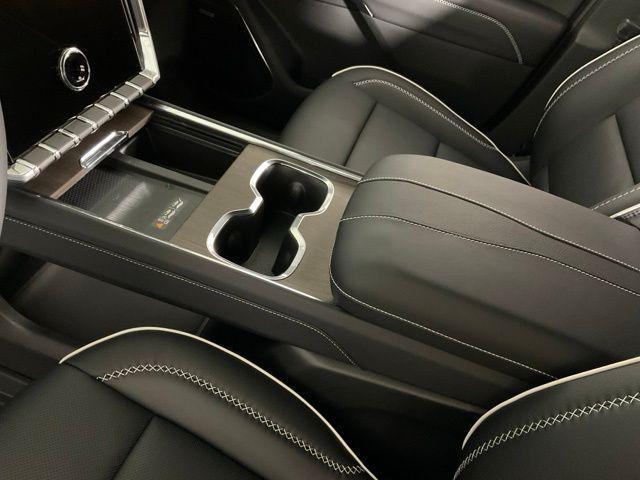 new 2025 GMC Acadia car, priced at $55,576