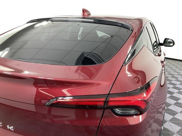 new 2025 Buick Envista car, priced at $28,505