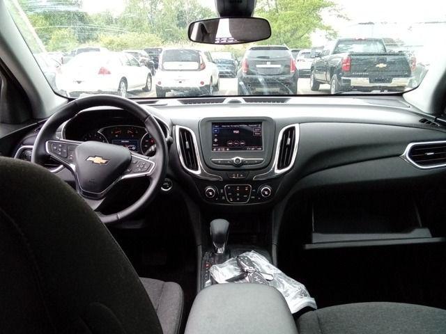 used 2024 Chevrolet Equinox car, priced at $24,228