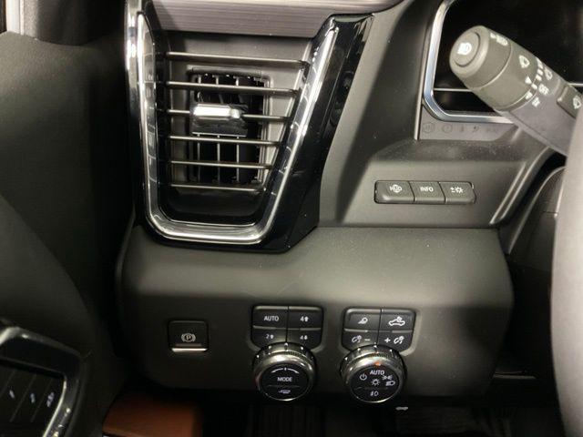 new 2025 GMC Sierra 1500 car, priced at $82,061