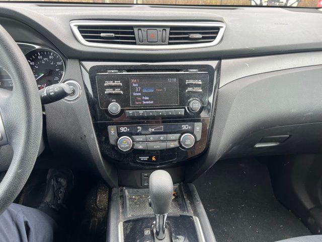 used 2016 Nissan Rogue car, priced at $13,928