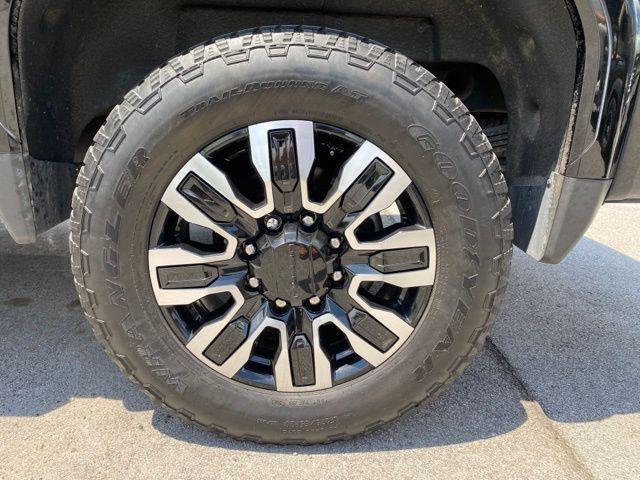 used 2024 GMC Sierra 2500 car, priced at $72,547