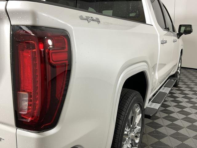 new 2024 GMC Sierra 1500 car, priced at $64,742