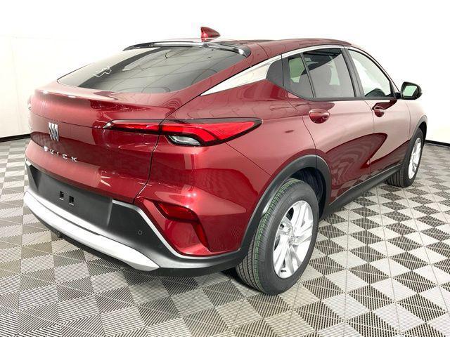 new 2025 Buick Envista car, priced at $28,100