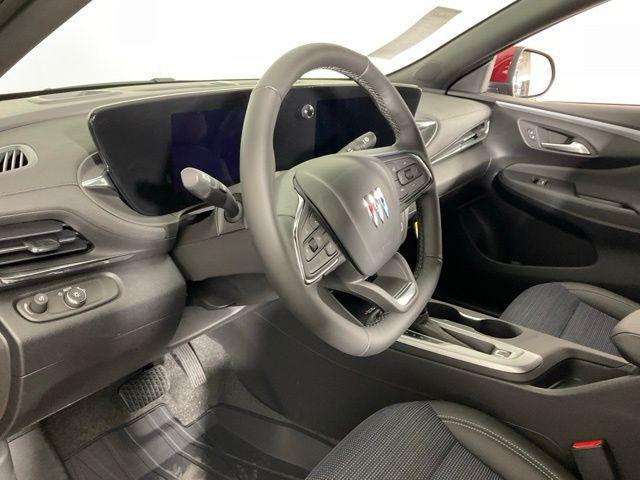 new 2025 Buick Envista car, priced at $28,100