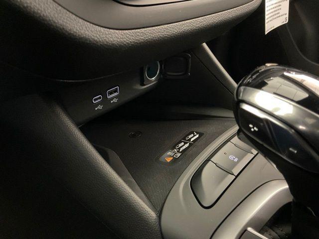 new 2025 Buick Envista car, priced at $28,100