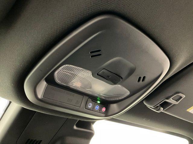 new 2025 Buick Envista car, priced at $28,100