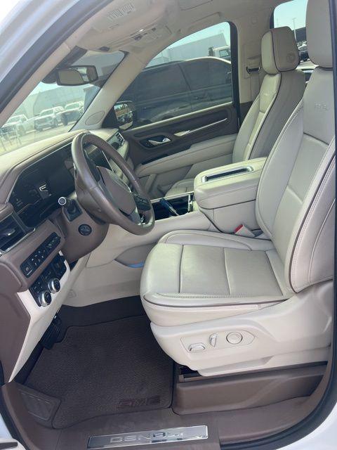 used 2022 GMC Yukon car, priced at $59,970
