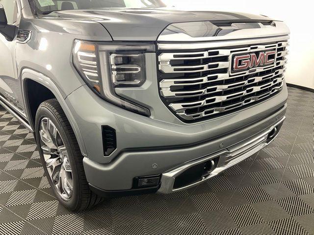 new 2025 GMC Sierra 1500 car, priced at $72,904
