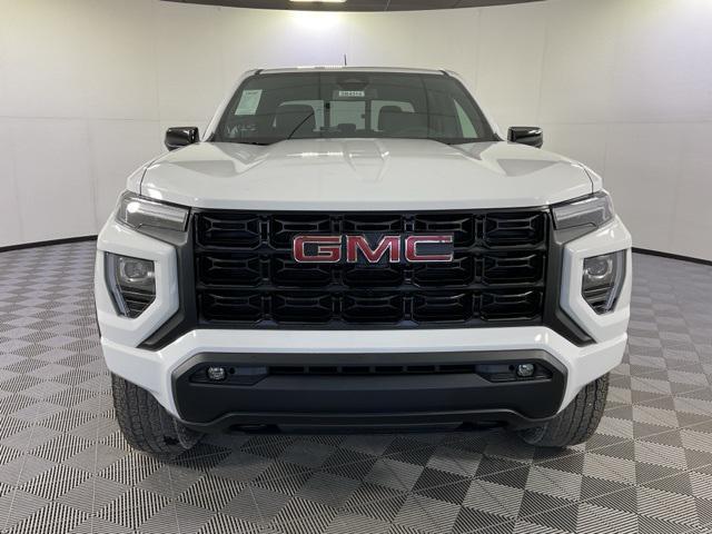 new 2025 GMC Canyon car, priced at $45,855