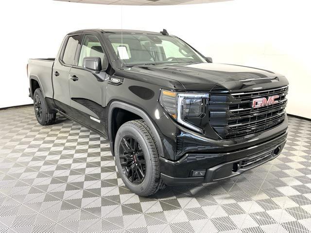 new 2025 GMC Sierra 1500 car, priced at $53,040