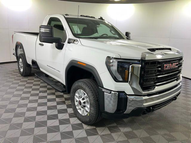 new 2025 GMC Sierra 2500 car, priced at $51,051