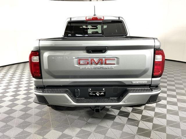 new 2024 GMC Canyon car, priced at $47,101