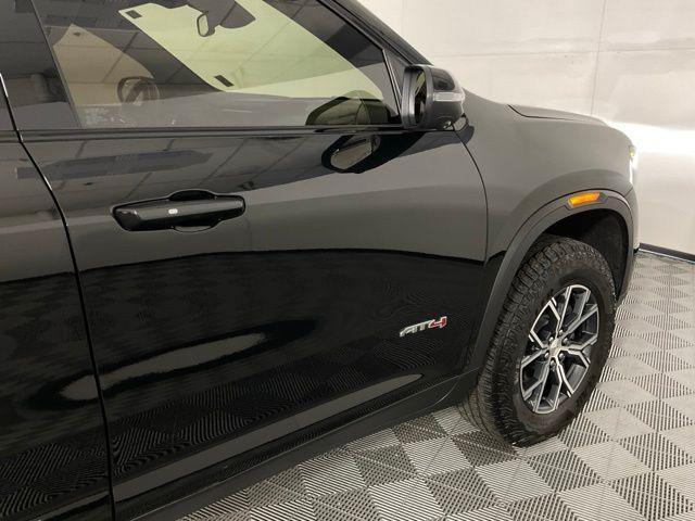 used 2024 GMC Acadia car, priced at $45,622