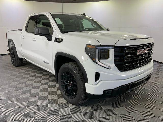 new 2025 GMC Sierra 1500 car, priced at $48,666