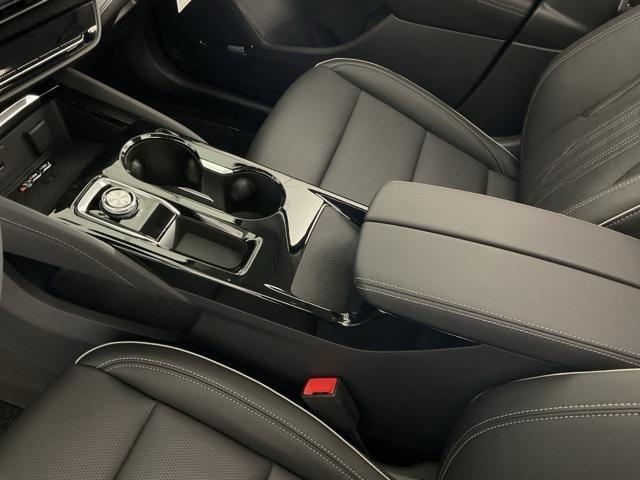 new 2025 Buick Envision car, priced at $46,167