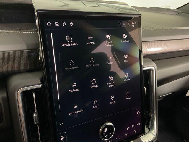 new 2025 GMC Yukon car, priced at $75,780