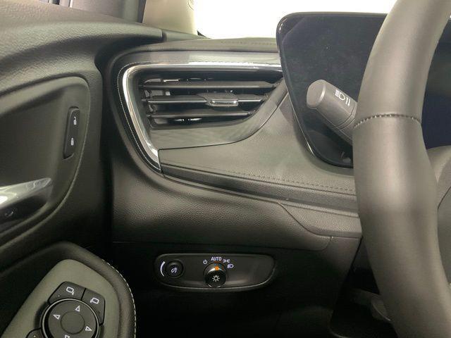 used 2025 Buick Encore GX car, priced at $25,345