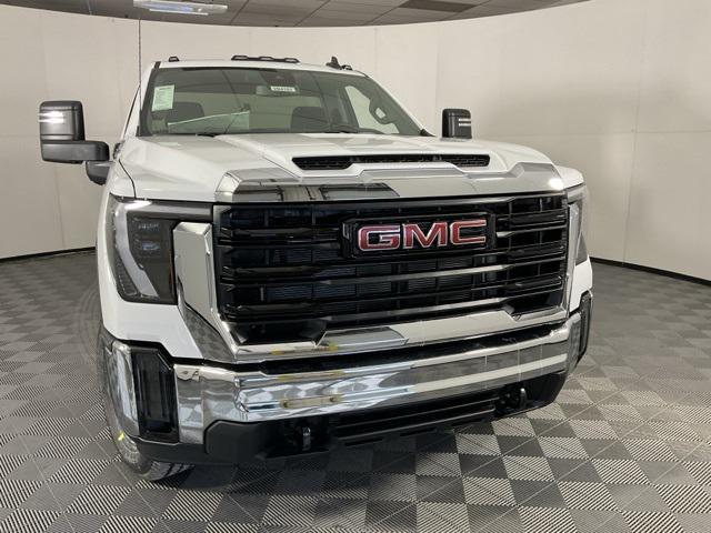 new 2025 GMC Sierra 2500 car, priced at $54,355