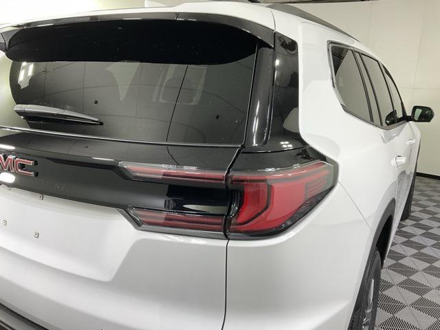 new 2025 GMC Acadia car, priced at $44,267