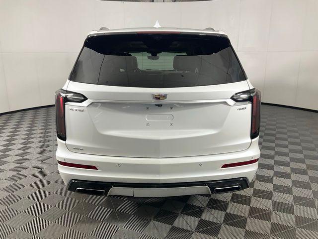 used 2022 Cadillac XT6 car, priced at $33,957