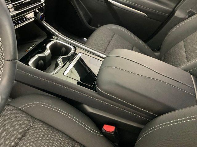 used 2024 Chevrolet Traverse car, priced at $42,168