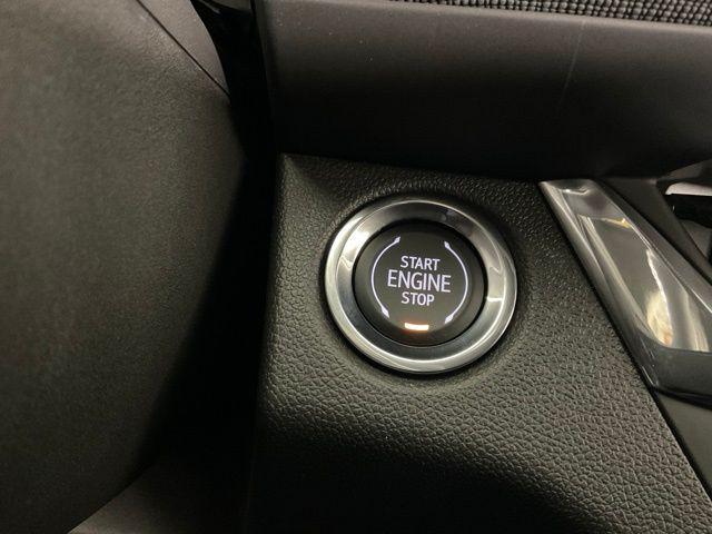 new 2025 Buick Envista car, priced at $27,605