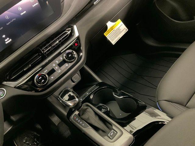 new 2025 Buick Envista car, priced at $28,605