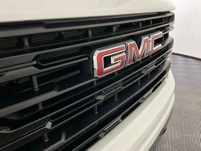 new 2026 GMC Sierra 1500 car, priced at $52,270