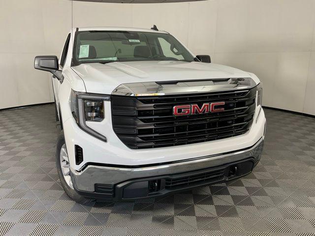 new 2025 GMC Sierra 1500 car, priced at $40,351