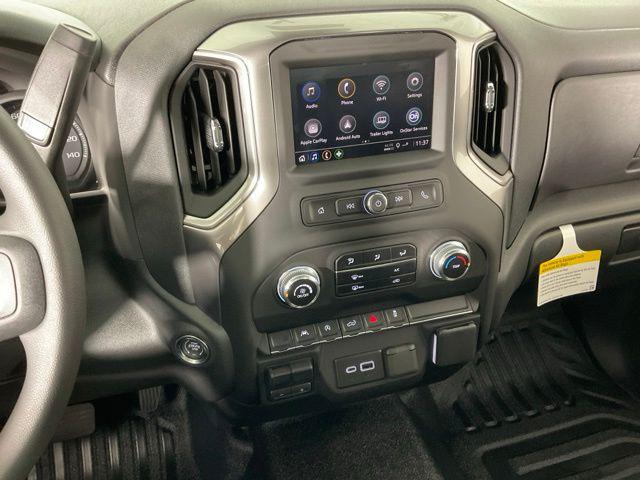 new 2025 GMC Sierra 1500 car, priced at $40,351