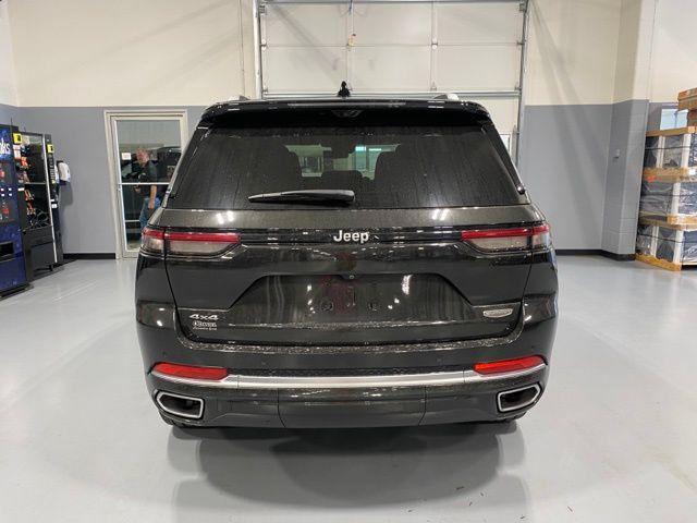 used 2024 Jeep Grand Cherokee car, priced at $52,299