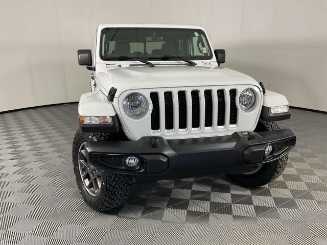 used 2022 Jeep Gladiator car, priced at $30,541