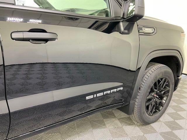 new 2025 GMC Sierra 1500 car, priced at $46,022