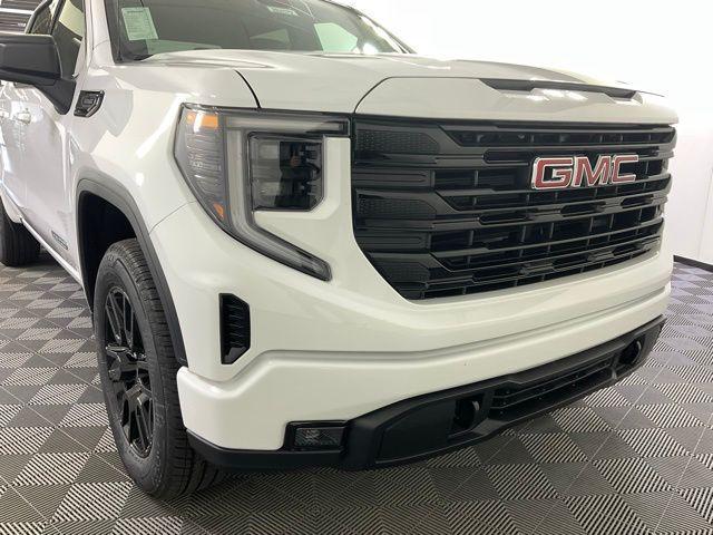 new 2025 GMC Sierra 1500 car, priced at $51,382