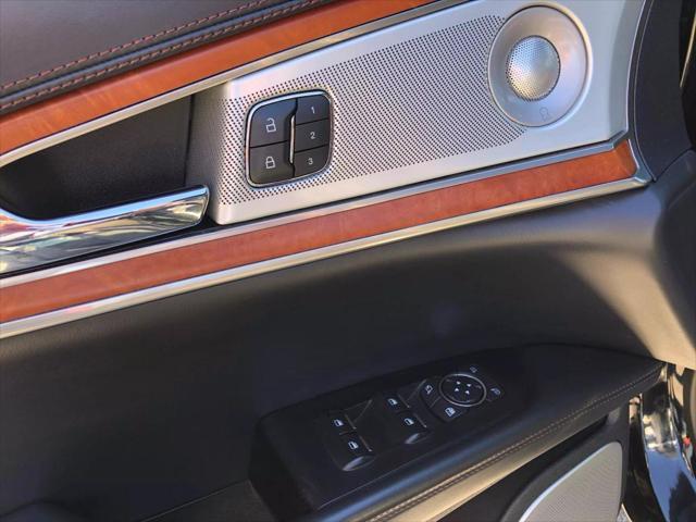 used 2019 Lincoln Nautilus car, priced at $29,999