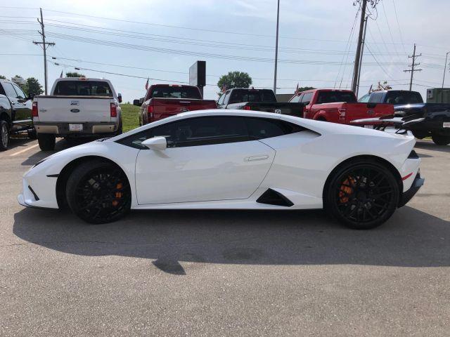 used 2020 Lamborghini Huracan EVO car, priced at $269,999