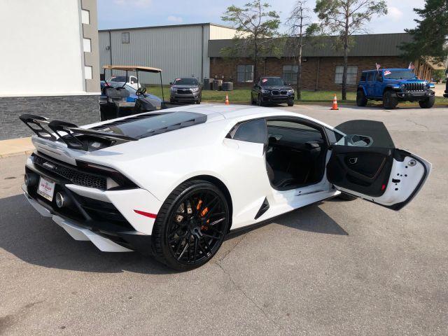 used 2020 Lamborghini Huracan EVO car, priced at $269,999
