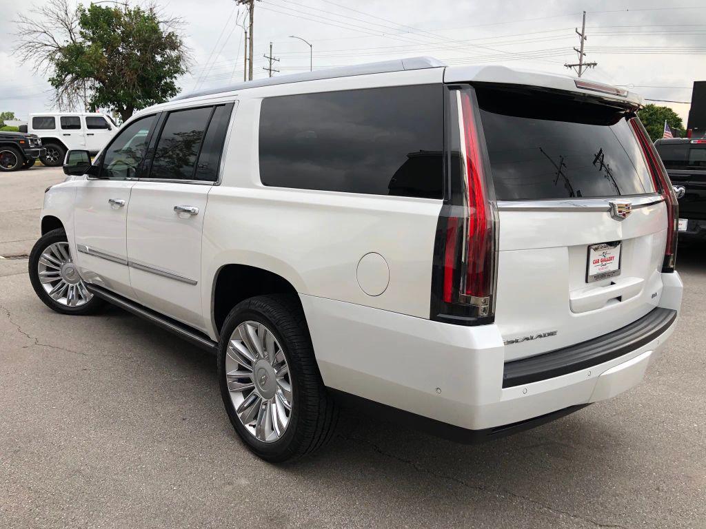 used 2019 Cadillac Escalade ESV car, priced at $36,999