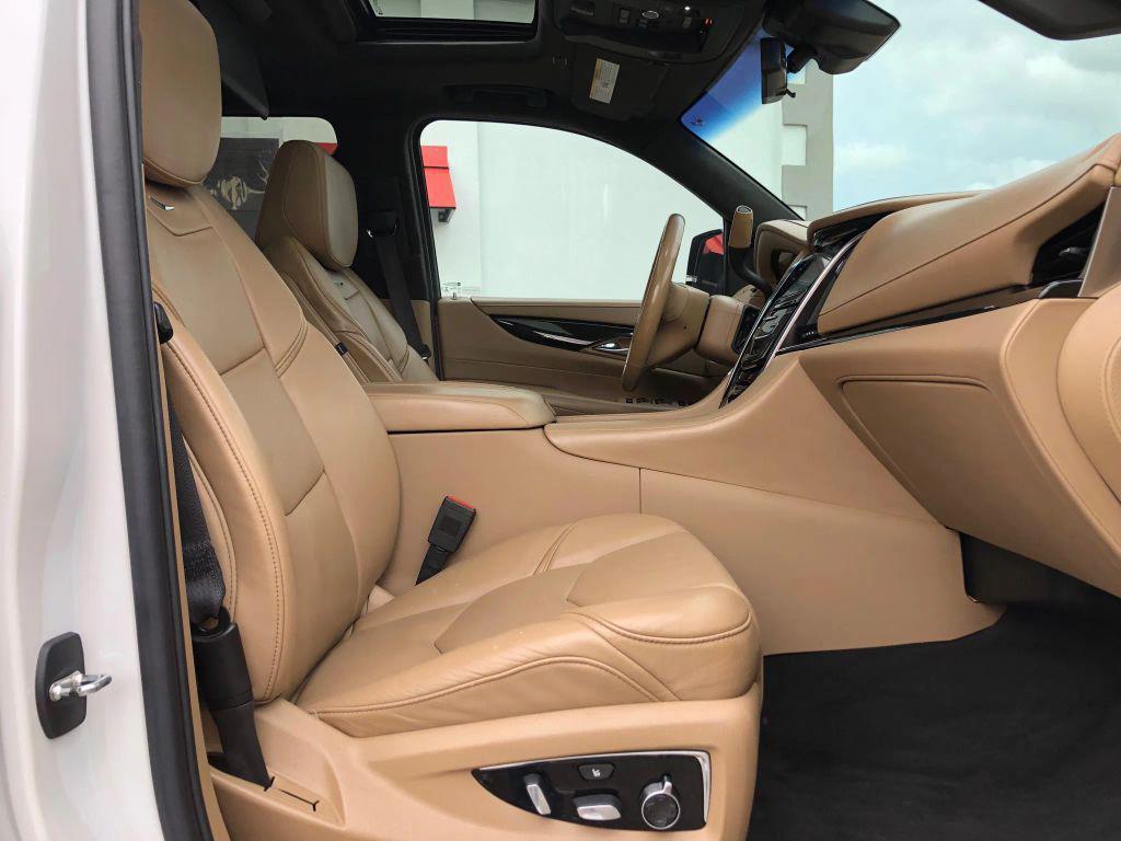 used 2019 Cadillac Escalade ESV car, priced at $36,999
