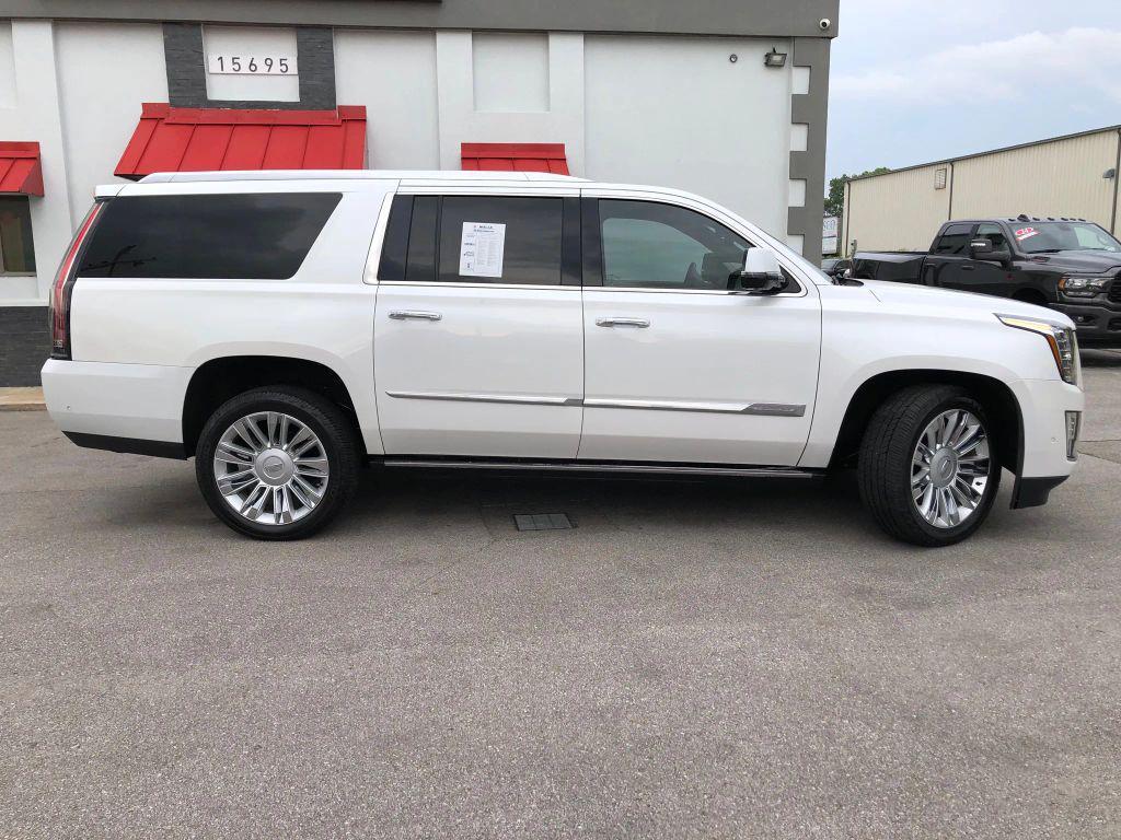 used 2019 Cadillac Escalade ESV car, priced at $36,999