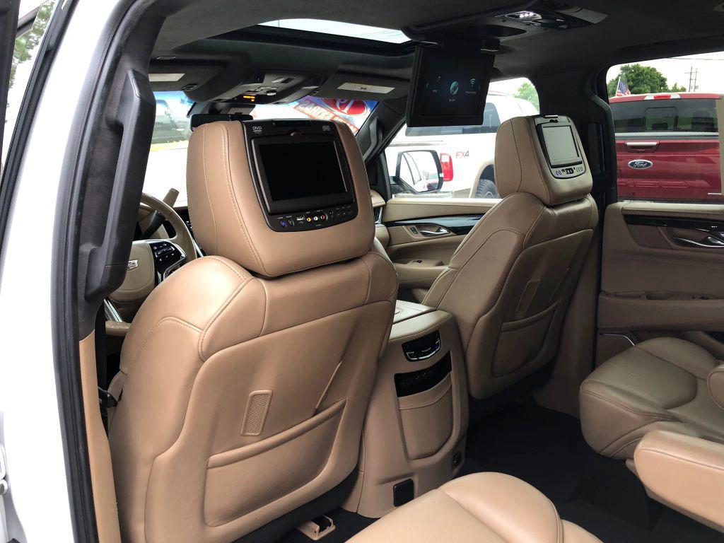 used 2019 Cadillac Escalade ESV car, priced at $36,999