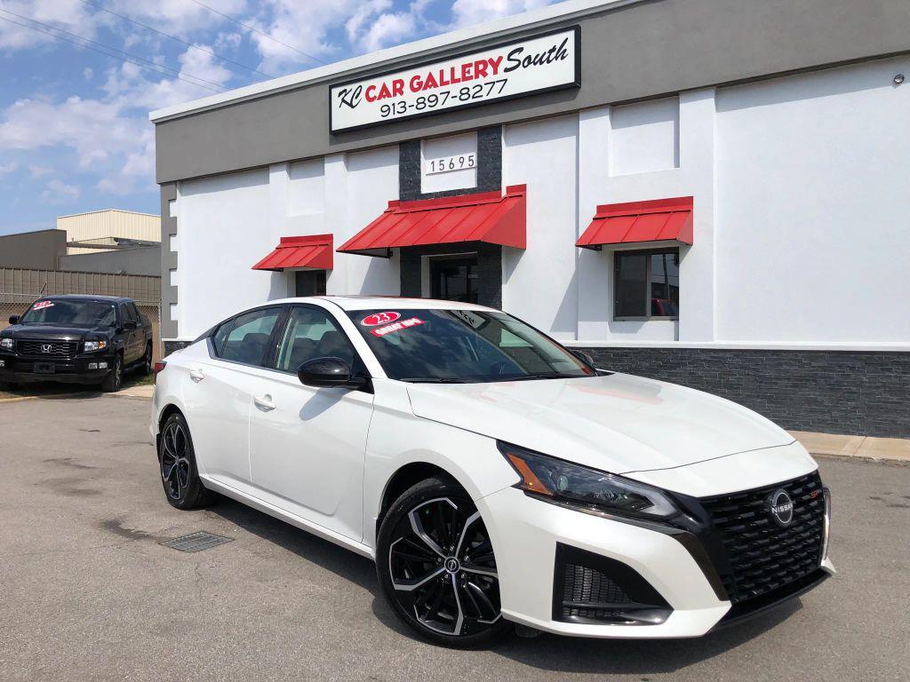 used 2023 Nissan Altima car, priced at $24,995