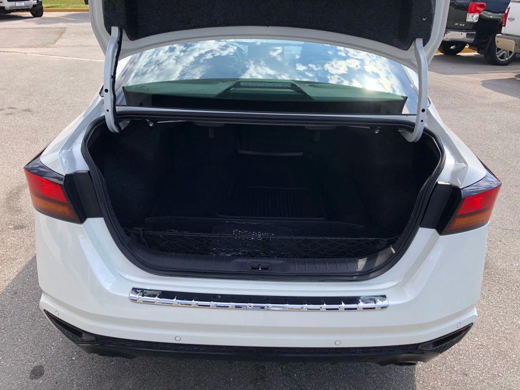 used 2023 Nissan Altima car, priced at $24,995