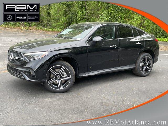 new 2025 Mercedes-Benz GLC 300 car, priced at $67,435