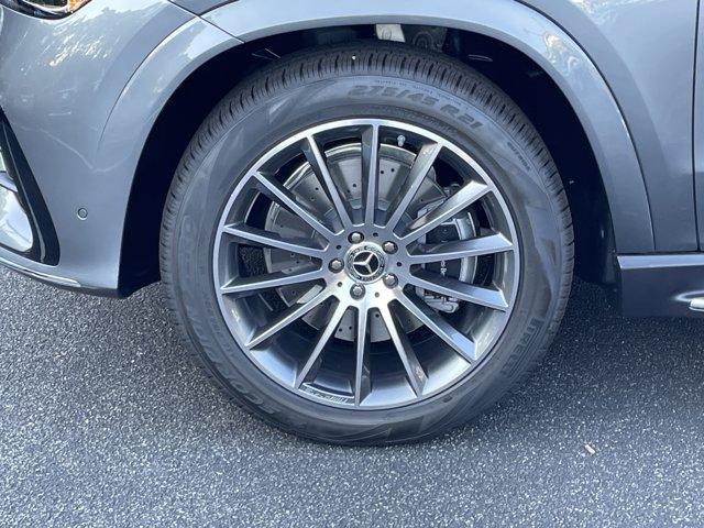 new 2026 Mercedes-Benz GLE 450 car, priced at $81,010